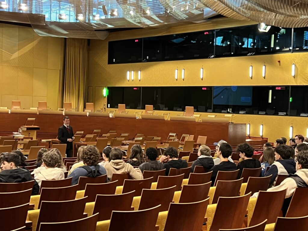 2026-03-20 cour de justice Grupp 1 (11)