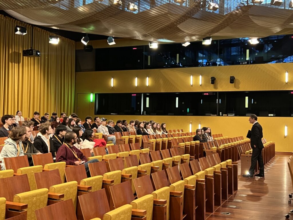 2026-03-20 cour de justice Grupp 1 (19)