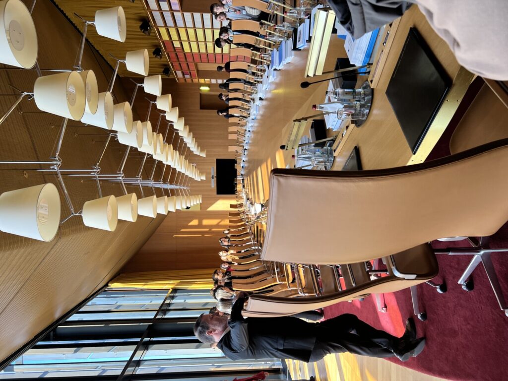 2026-03-20 cour de justice Grupp 1 (42)