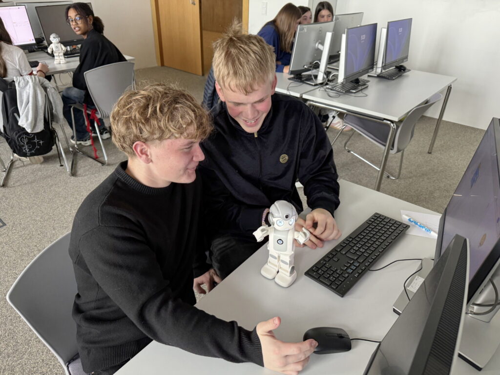 2026-04-17 ScienteensLab 6C3 (3)