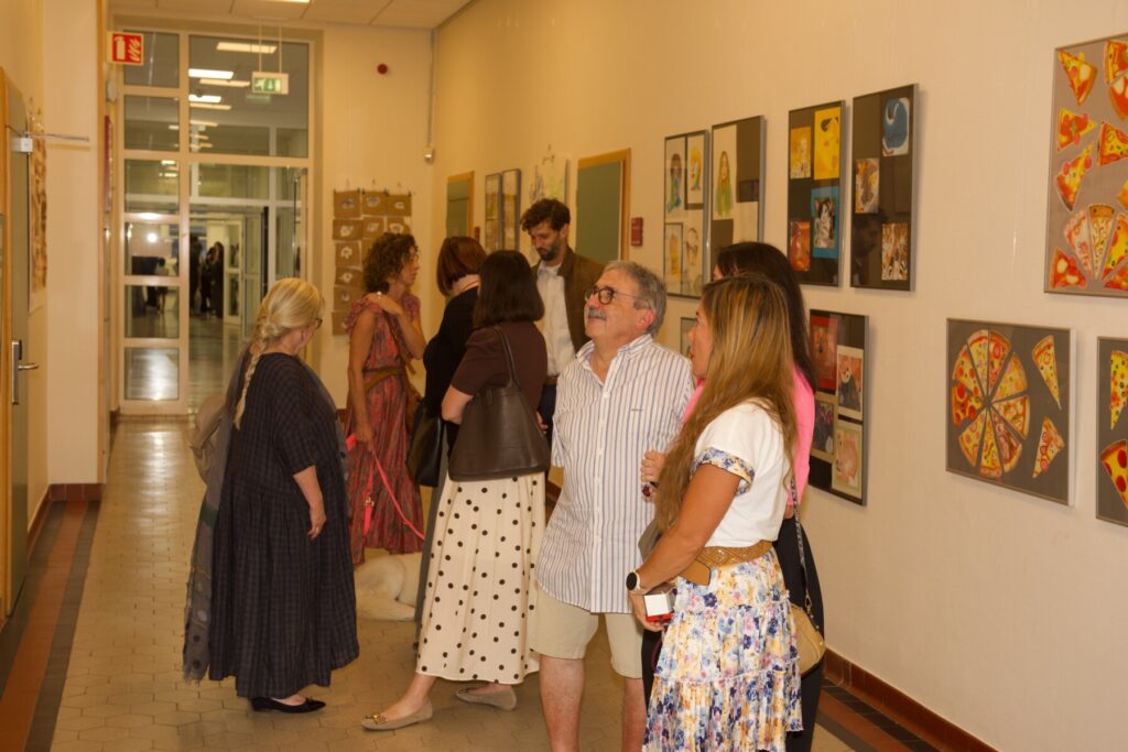 2026-09 Studio71 Les élèves s'exposent (91)